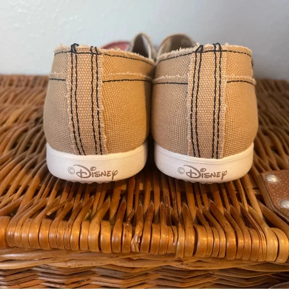 CROCS Disney Mickey Mouse Size 6 Womens Distressed Slip On Tan Canva - Picture 7 of 9